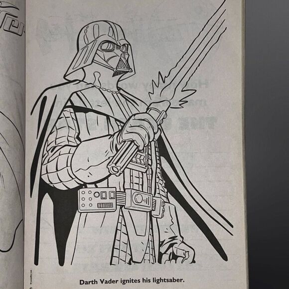 2010 Star Wars 400 Page Book to Color: Anakin to Vader NOT COLORED IN - Picture 6 of 7